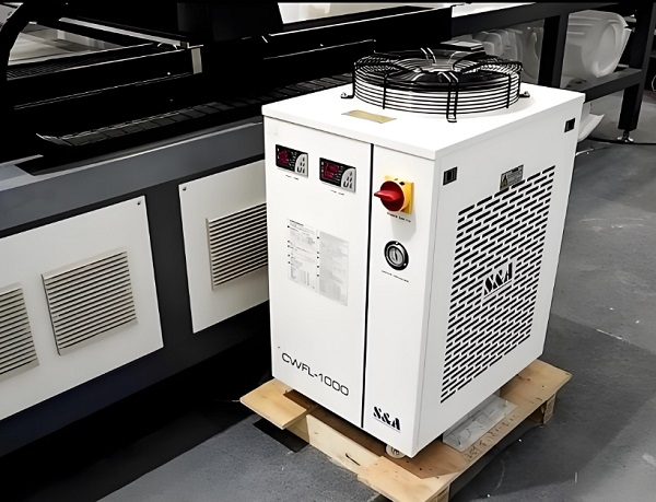 激光焊接機的冷水機天冷無法開機如何解決？