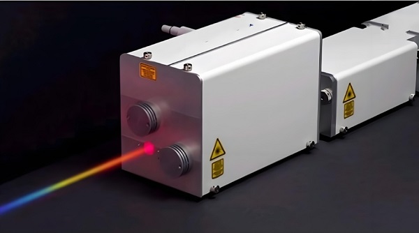 如何判斷鋰電池全自動(dòng)點(diǎn)焊機(jī)的激光器是否需要維修？