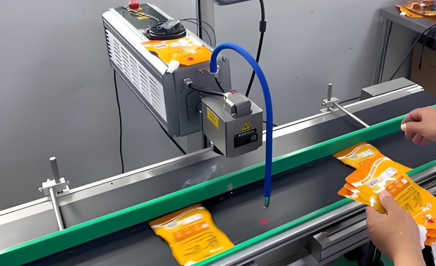 便攜式激光打標機操作復雜嗎？