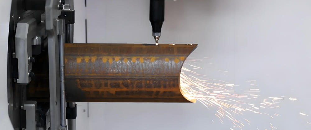 激光切割機(jī)的激光發(fā)散角如何控制？