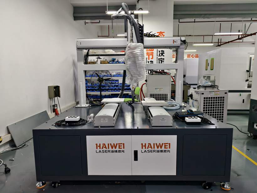 新能源鋰電池雙工位激光焊接機